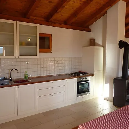 Mara - Secluded House With Breathtaking View- Seline, Starigrad Paklenica Feriehus *