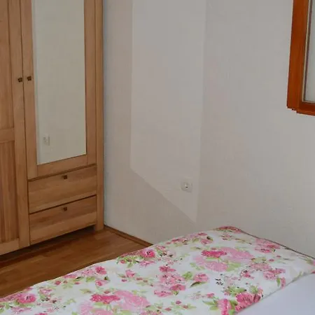 Mara - Secluded House With Breathtaking View- Seline, Starigrad Paklenica Seline