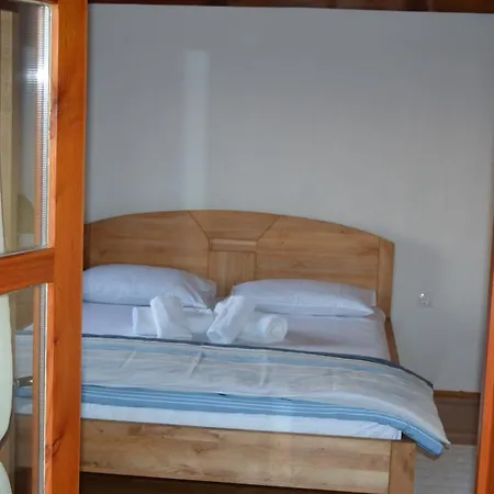 Nyaraló Mara - Secluded House With Breathtaking View- Seline, Starigrad Paklenica Seline