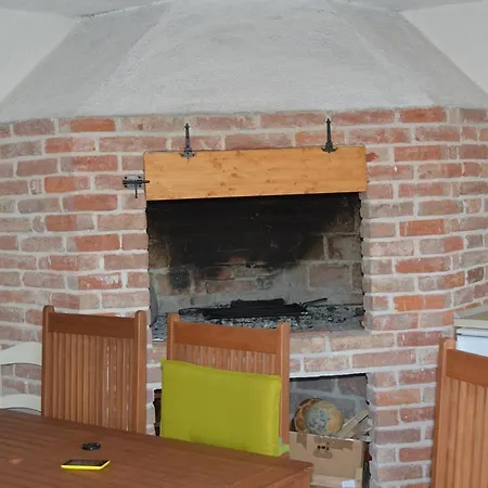 Nyaraló Mara - Secluded House With Breathtaking View- Seline, Starigrad Paklenica
